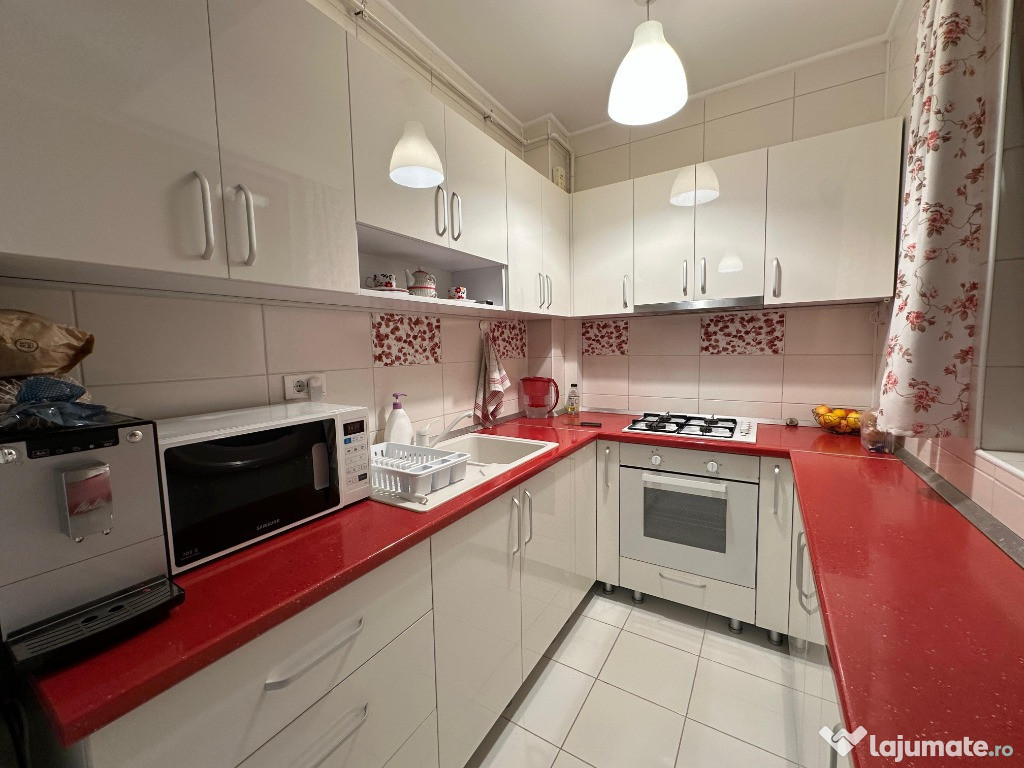 Metrou Dimitrie Leonida - Apartament 3 camere , 2 bai , foarte spatios