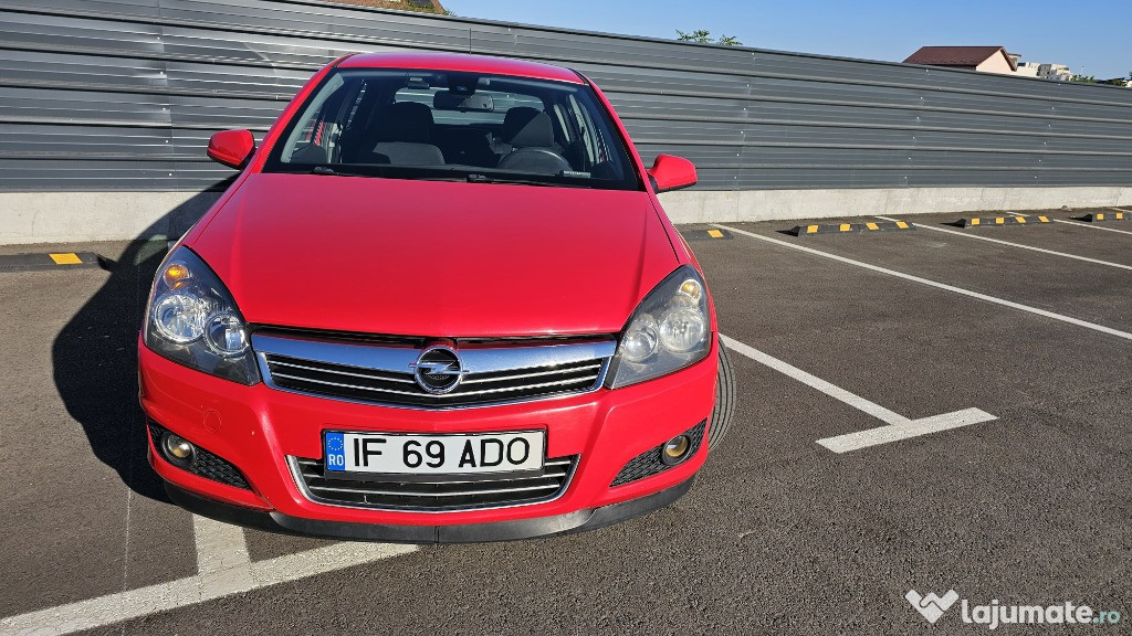 Opel Astra Opel Astra H 2012 Benzina 1.6 116 cai