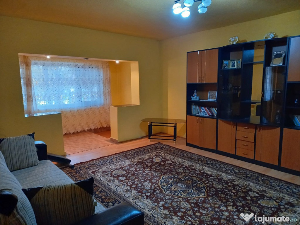 Ofer apartament spre inchiriere - birouri/cabinet medical/firma