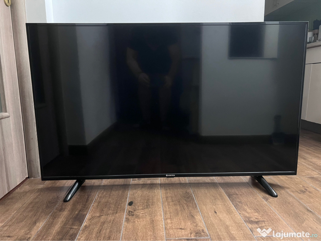 Televizor LED TV Vortex - diagonala 139cm