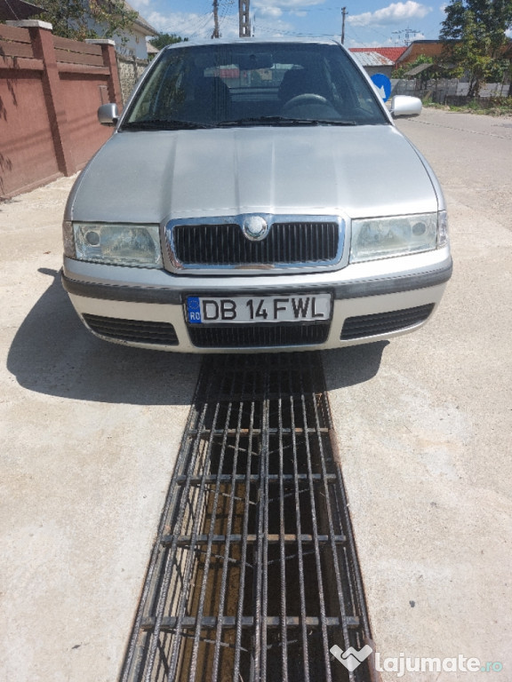 Skoda Octavia 1 benzina 1,6i, an 2001