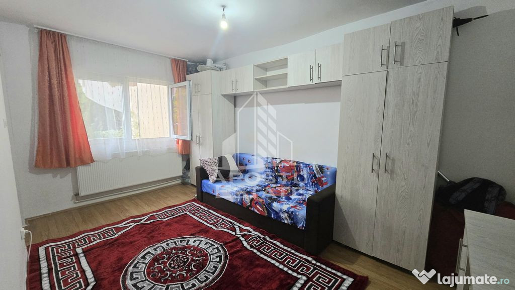 Garsoniera cu bucatarie separata, zona Badea Cartan