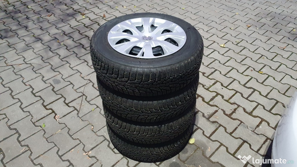 Roti Jante Cauciucuri Peugeot 208 Iarna 185 65 R15 Nokian