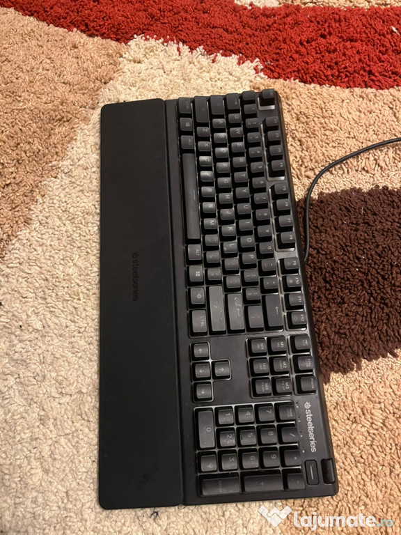 Tastatura steelseries apex 3