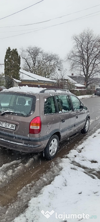 Opel Zafira Anu 2002 motor 1.8 benzina stare impecabila