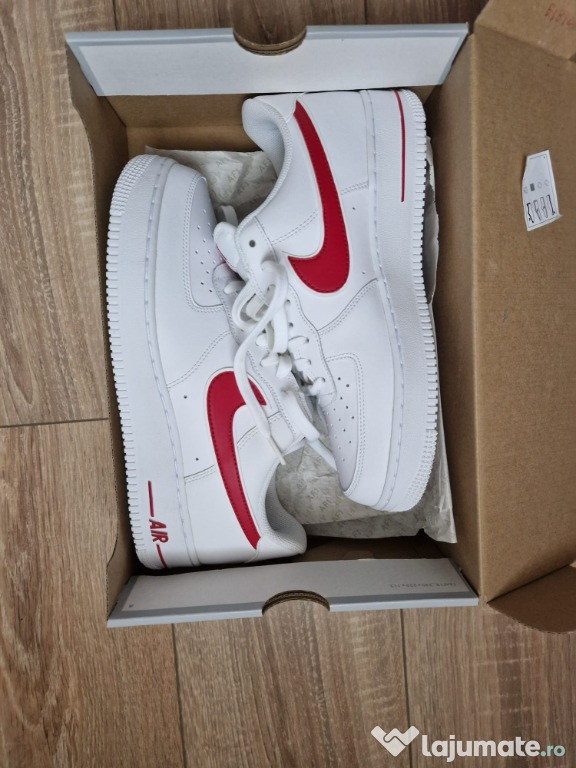 Adidasi Nike AIR FORCE 1, marime EUR 42,5