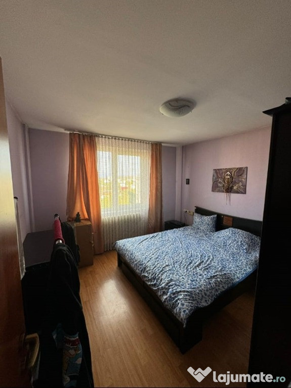 Apartament 3 camere mobilat - zona Calea Bucuresti.