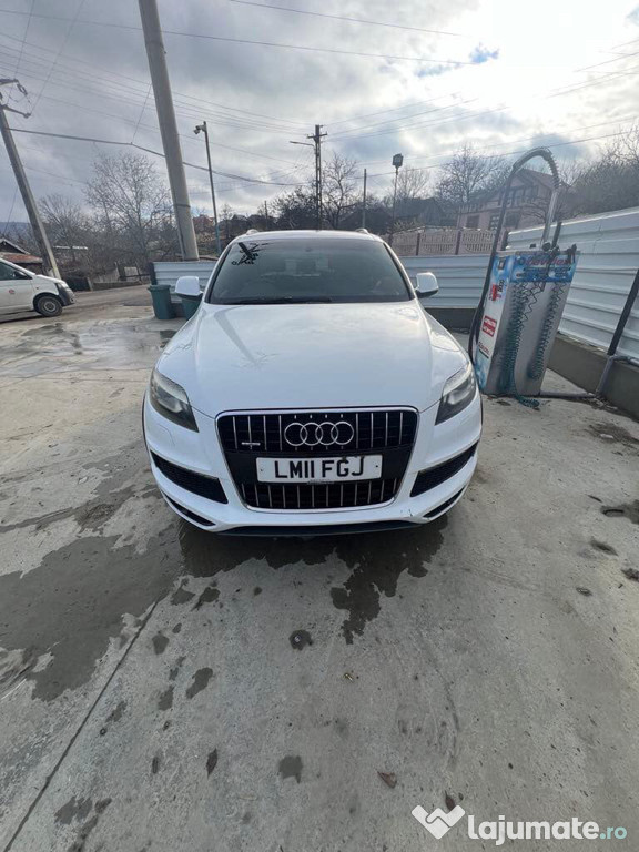 Audi Q7 3.0 tdi V6 quattro