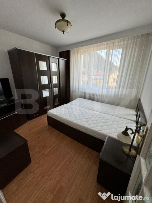 Apartament panoramic cu 3 camere, 77 mp, pe Strada Avram Ian