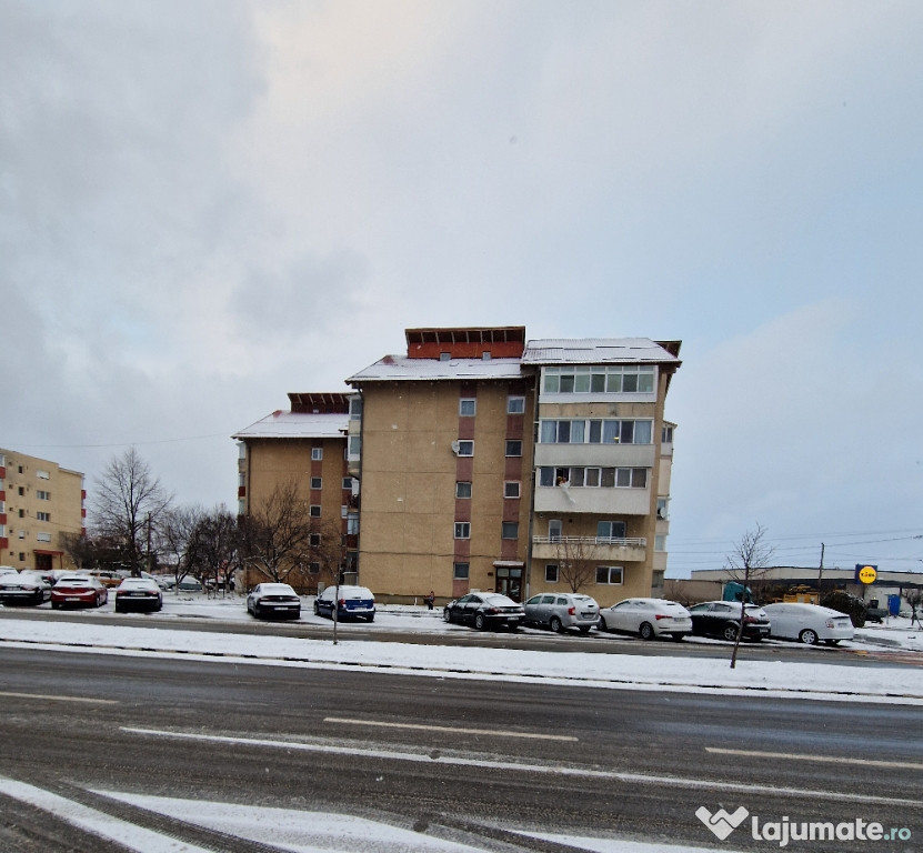 Vând apartament în Codlea