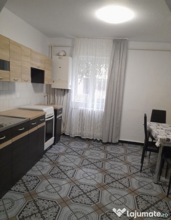 Apartament cu 2 camere, Cetate-Lidl