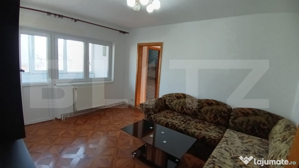 Apartament 3 camere etaj intermediar, zona Bulevardul Transi