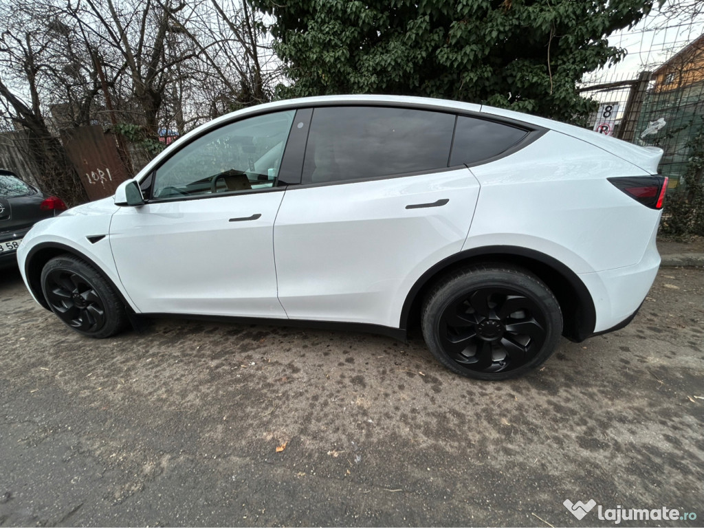 Tesla Model Y Long Range 2022 - 23mii km - 512 CP