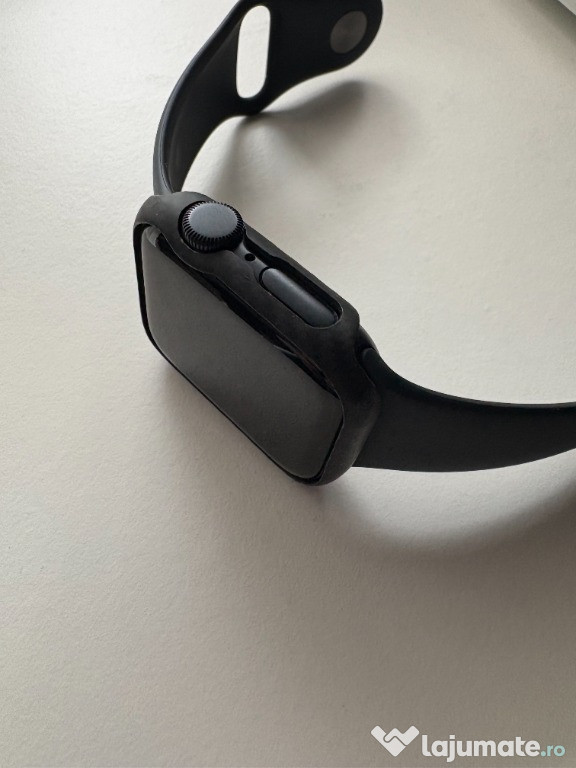 Apple Watch SE2 - 40mm - Cadou ramă carbon Pitaka