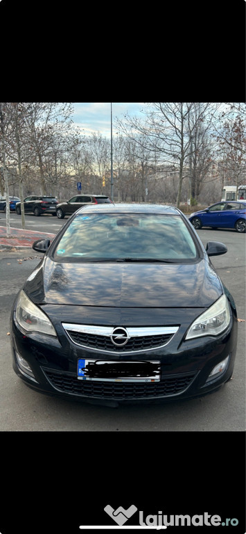 Opel Astra J 1.4 benzină