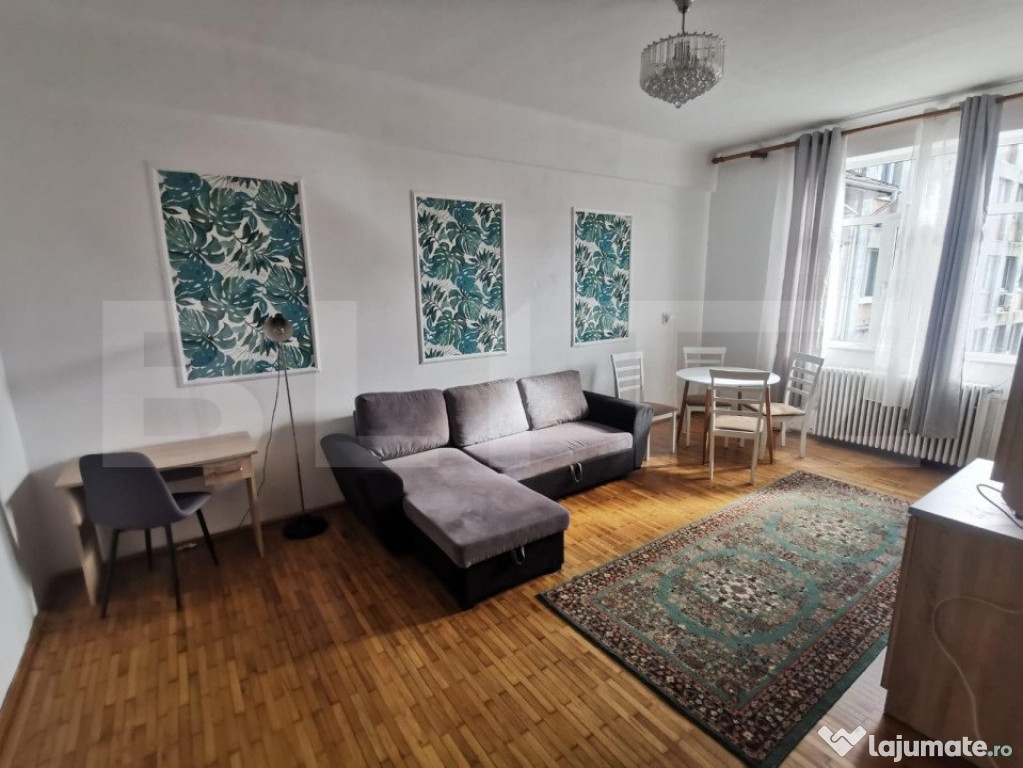 Apartament 2 camere, 50mp, decomandat, zona strazii HOREA