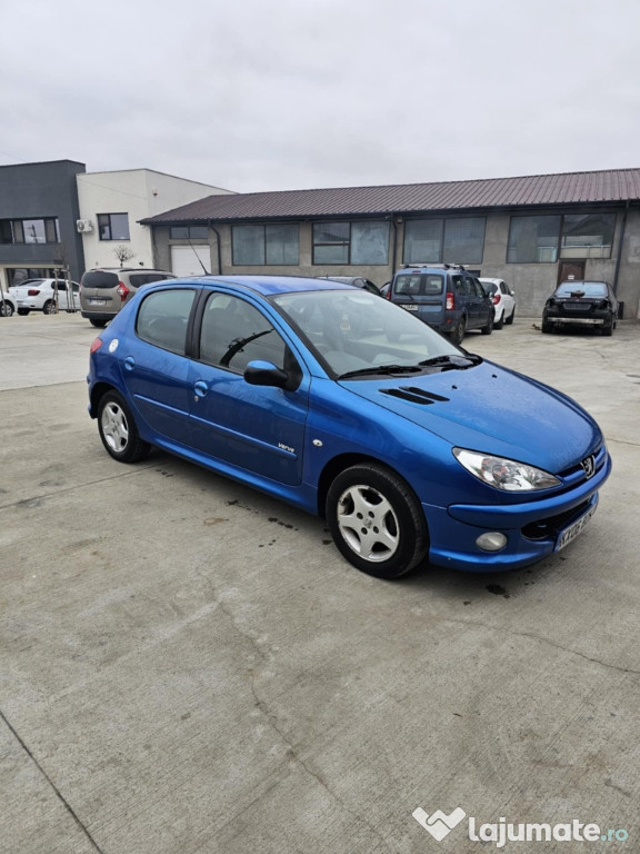 Dezmenbrez peugeout 206