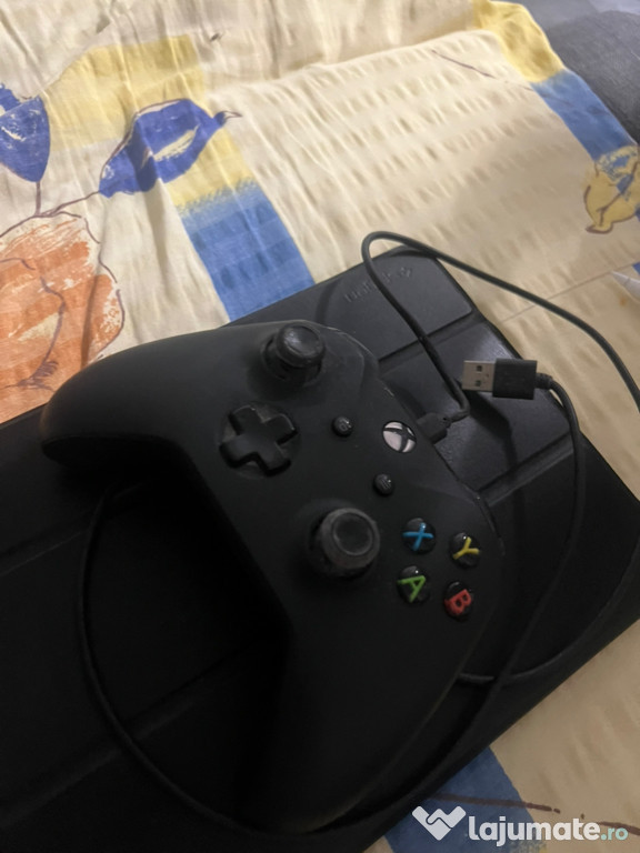 Vand controller negru