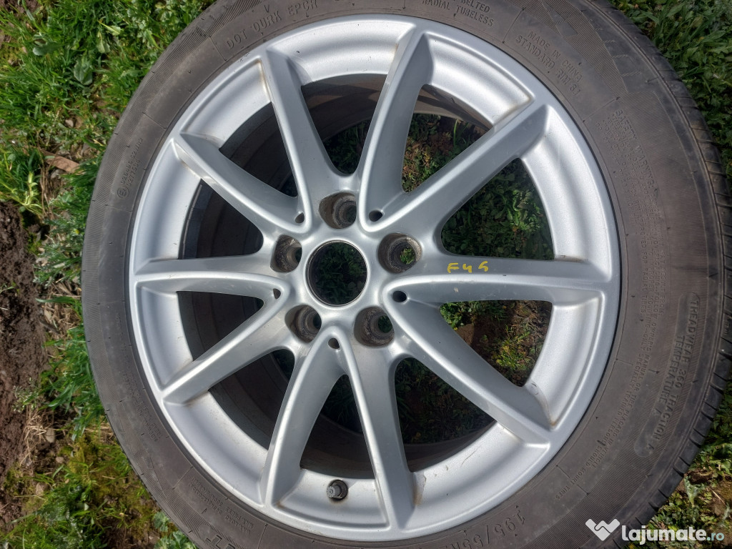 Grila proiector dreapta Audi A4 B8 2012