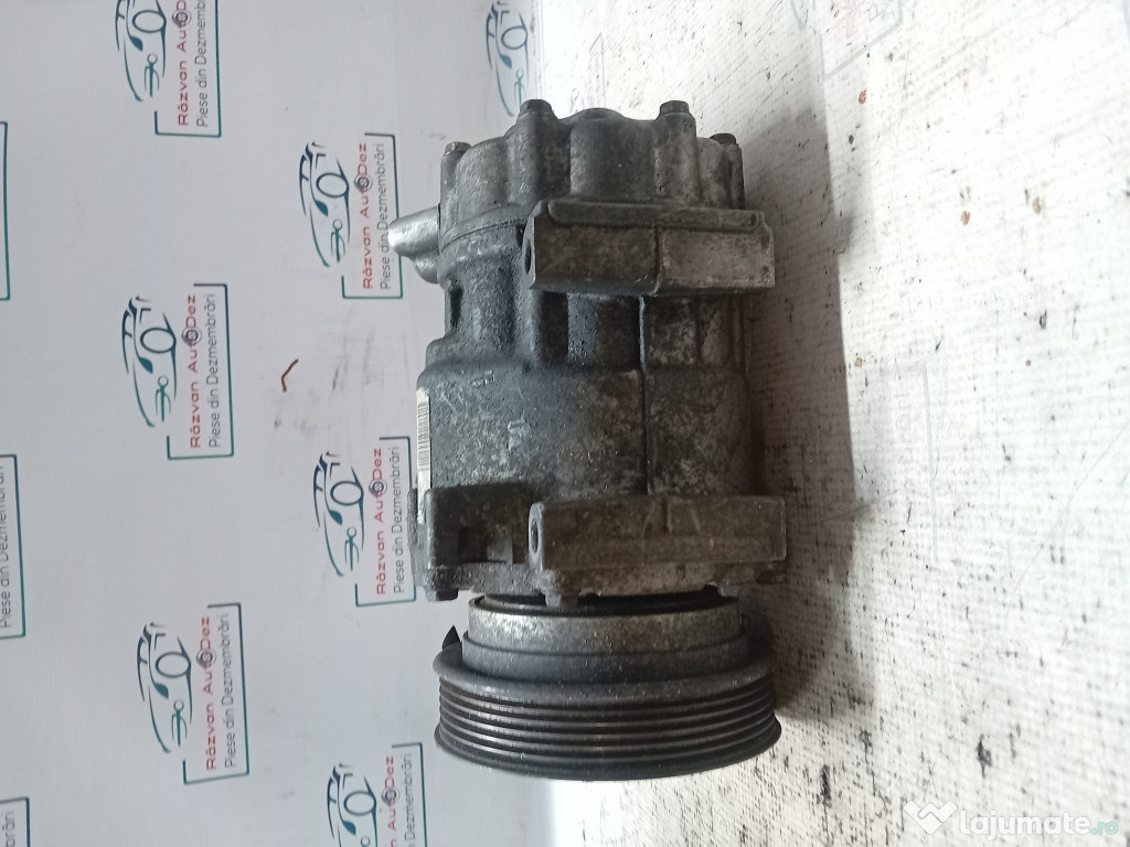 Macara geam dreapta fata Volkswagen Jetta 2008