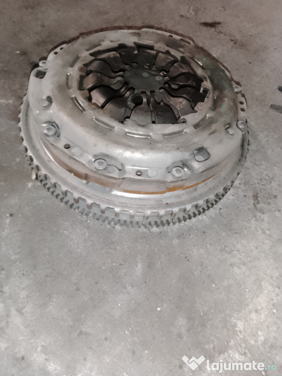 Broasca stanga spate BMW F30 2015