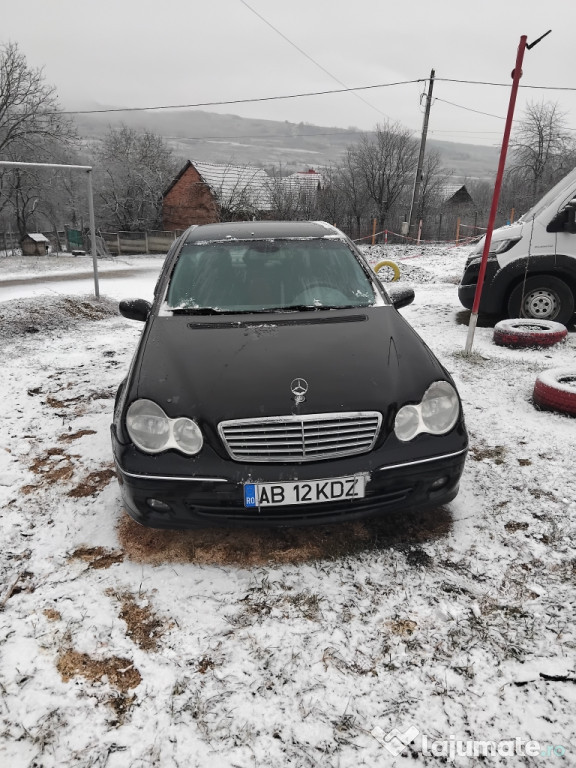 Mercedes Benz C220