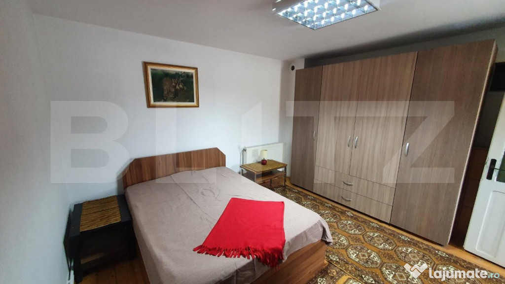 Apartament la casa, 2 camere, decomandat, zona semicentrala