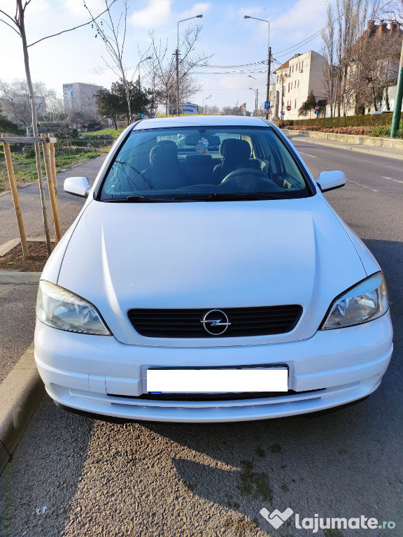 Vand Opel Astra G hatchback, 1.4 benzina, primul si unicul proprietar