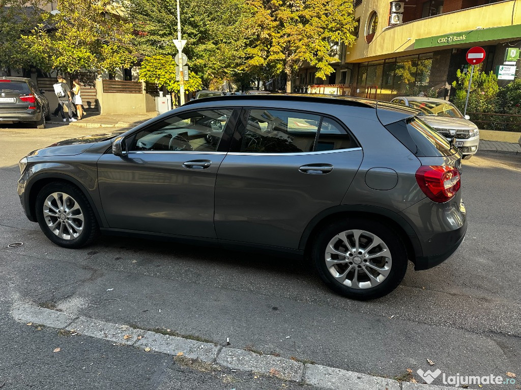 Mercedes-Benz GLA 200