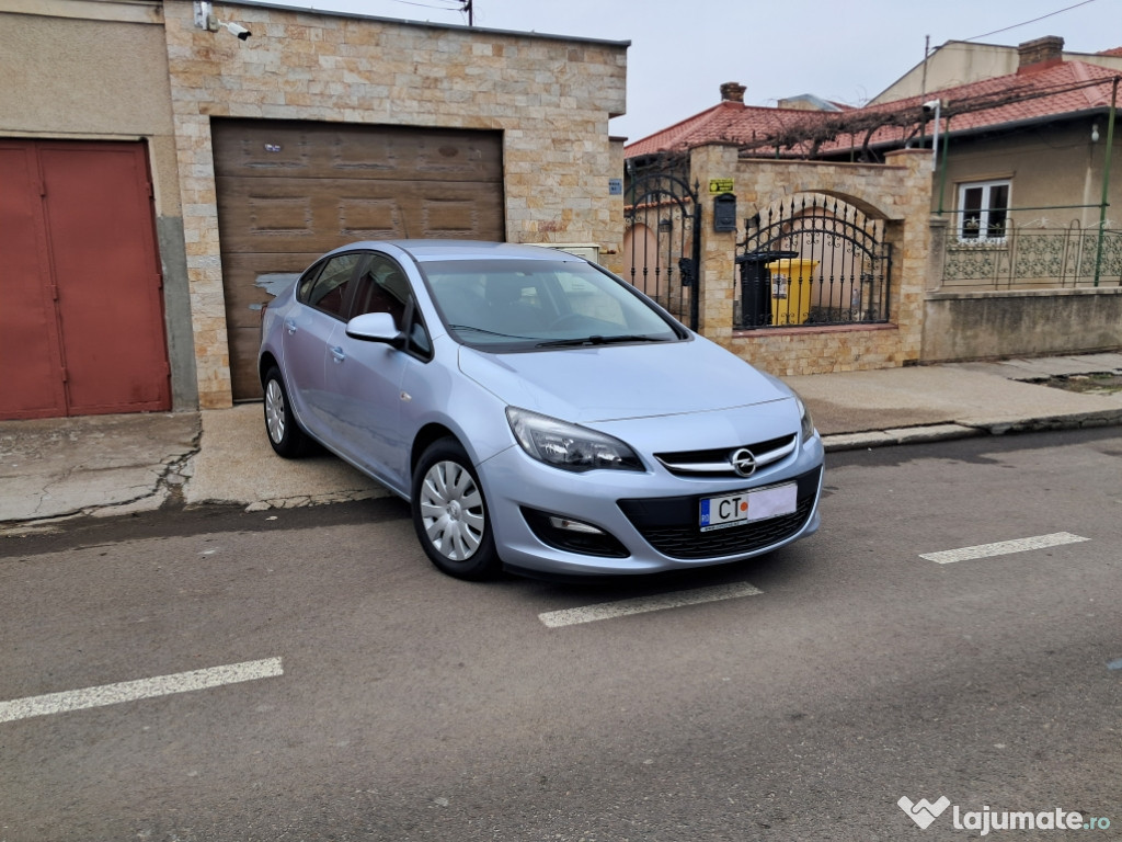 OPEL ASTRA J * 2017 * STARE NOUĂ * 88 .000 KM * Unic Proprieta *