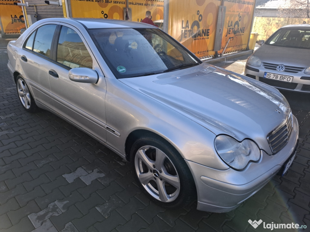 Mercedes c200 cdi an 2004 impecabil 2500e