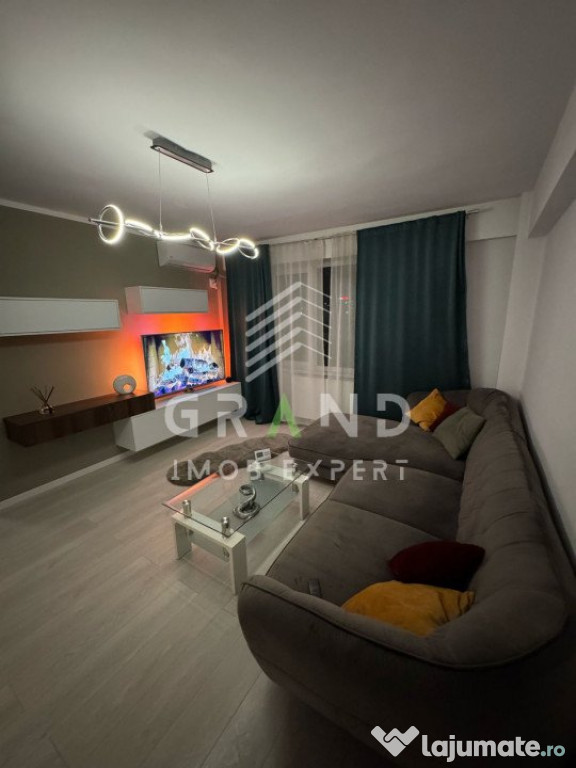 Apartament ultracentral de lux cu 3 camere în Piața Mihai