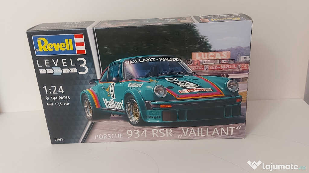 Macheta kit Porsche 934 RSR revell 1/24