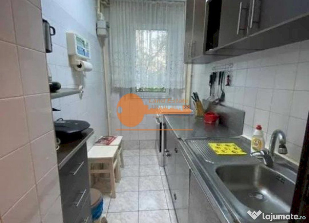 Apartament 3 Camere Metrou Romancierilor, Frigocom