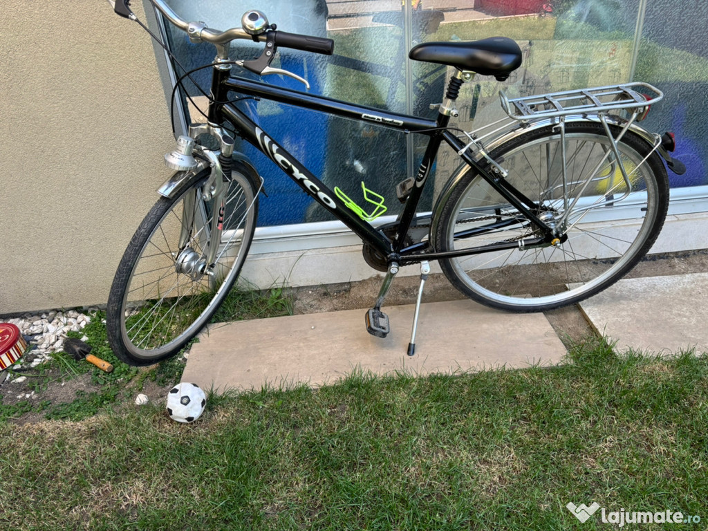 Vând bicicletă semicursa