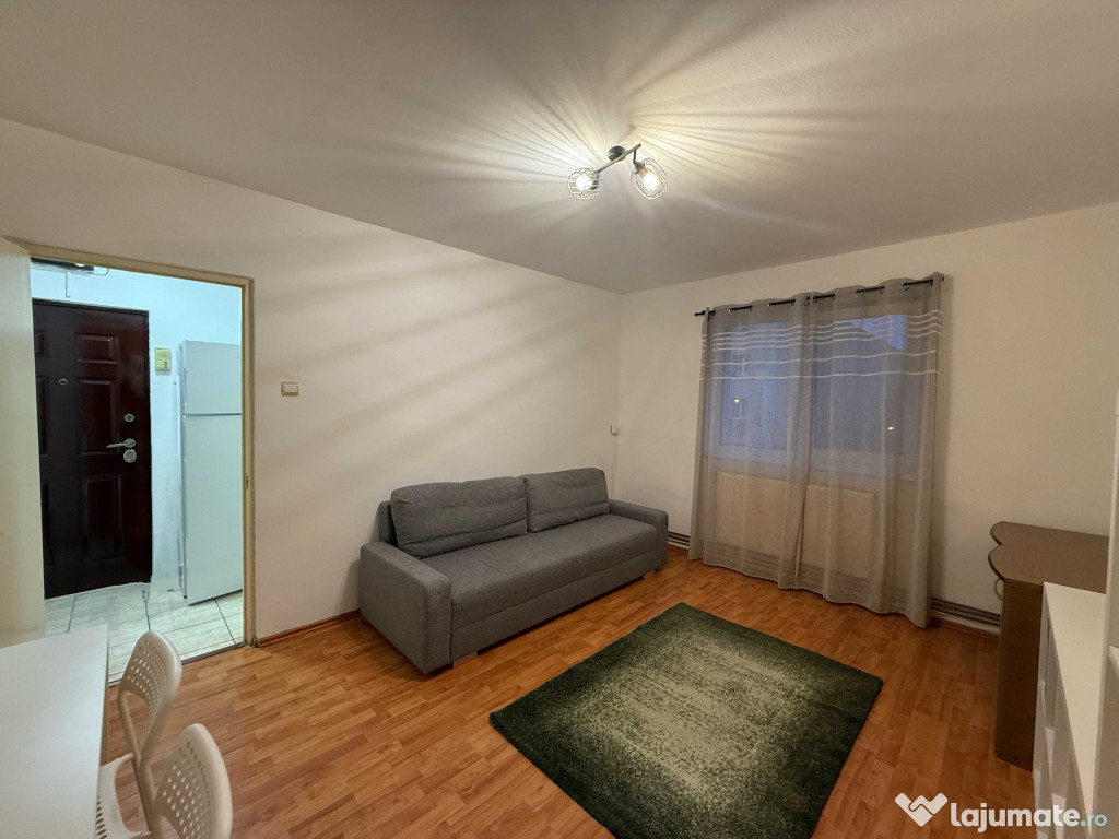 2 CAMERE FLORILOR RENOVAT 74500 EURO