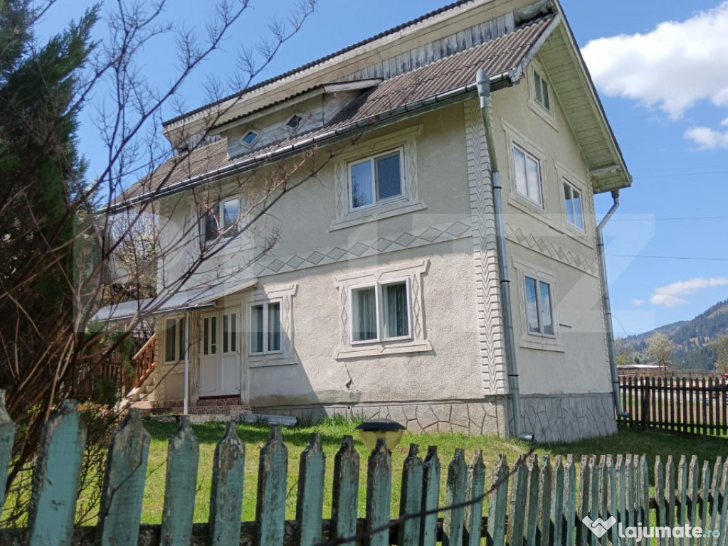 Casă în comuna Dorna Arini, loc. Rusca