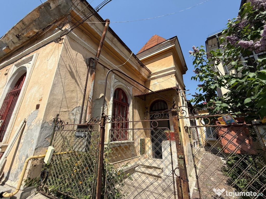 Casa 5 Camere I Universitate I De Renovat