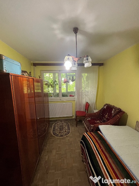 Apartament 3 camere confort 1 Calea Calarasilor /Viziru