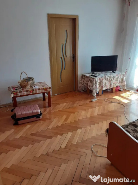 Apartament 3 Camere Astra