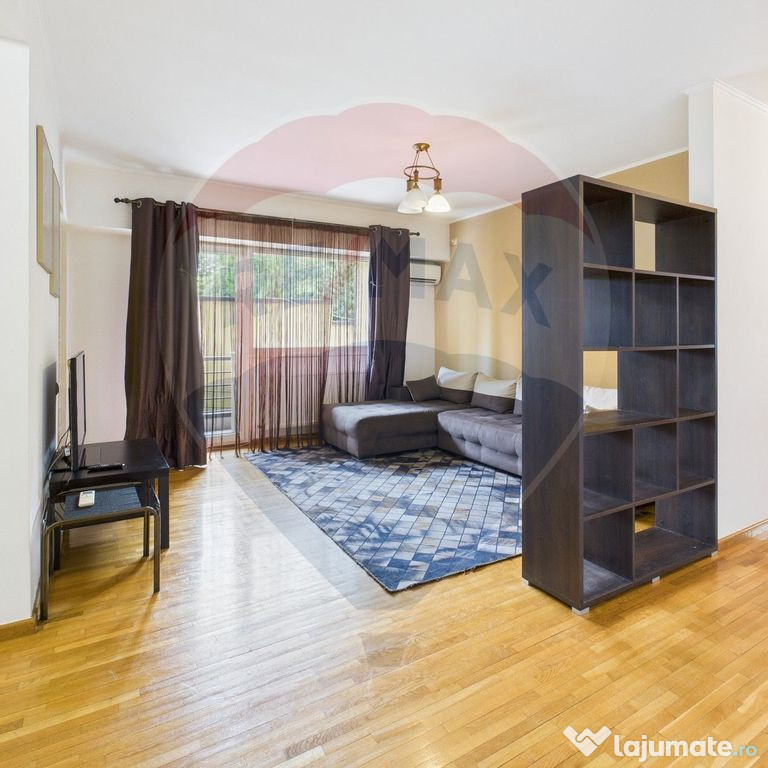Apartament cu 3 camere de vânzare în zona P-ta Alba Iulia