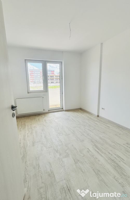 Ap 2 camere tip studio nemobilat sau mobilat la cerere