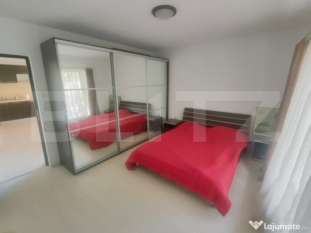 Apartament 4 camere, 2 bai, parcare, la un minut de Parcul P