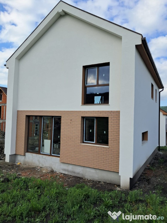 Casa individuala P+E, sup.120 mp Chinteni
