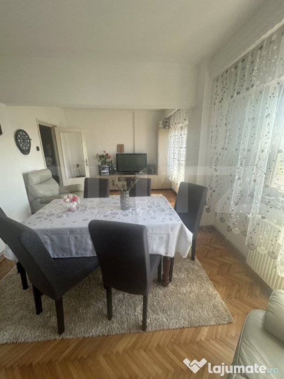 Apartament cu 4 camere,80,23mp