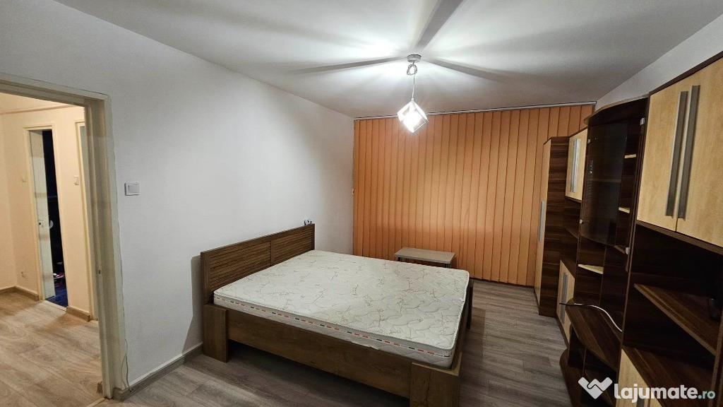 Apartament 1 camera D, in Podul de Fier