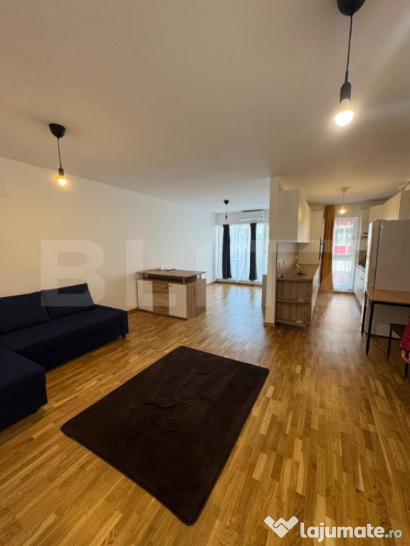 Vanzare Apartament