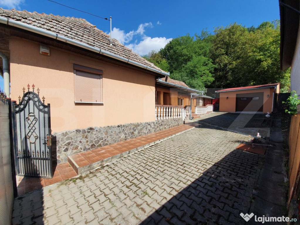 Casă cu 4 camere, 621 teren, comuna Sancel - Blaj