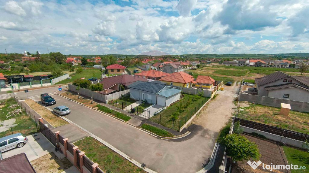 Casă de vânzare 2 camere, structutǎ Mexi, pe strada Gu...