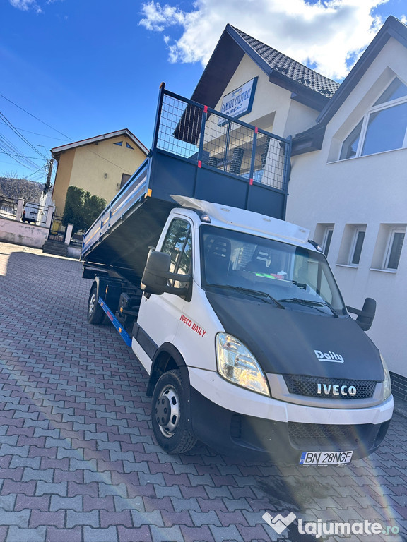 Vând Iveco daily 2011